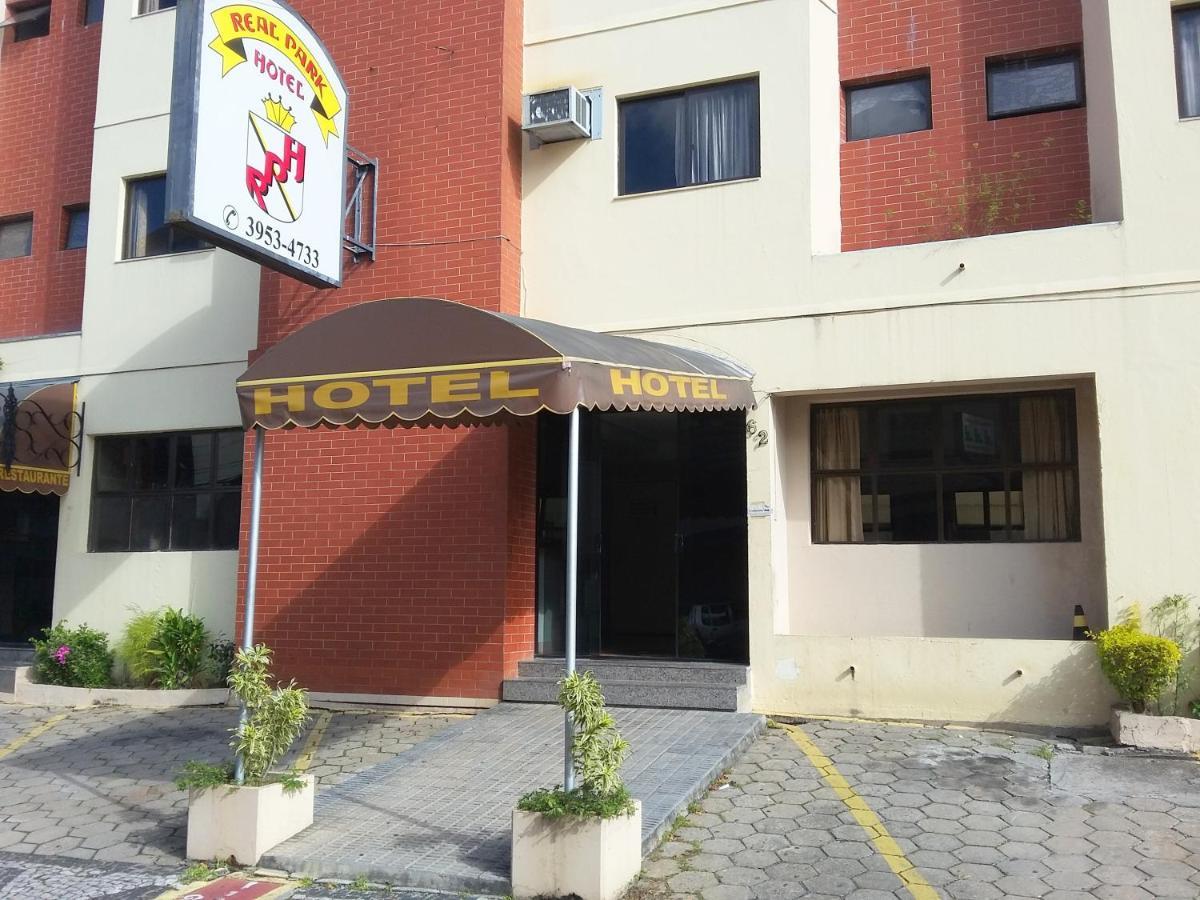 Hotel Real Park 3*